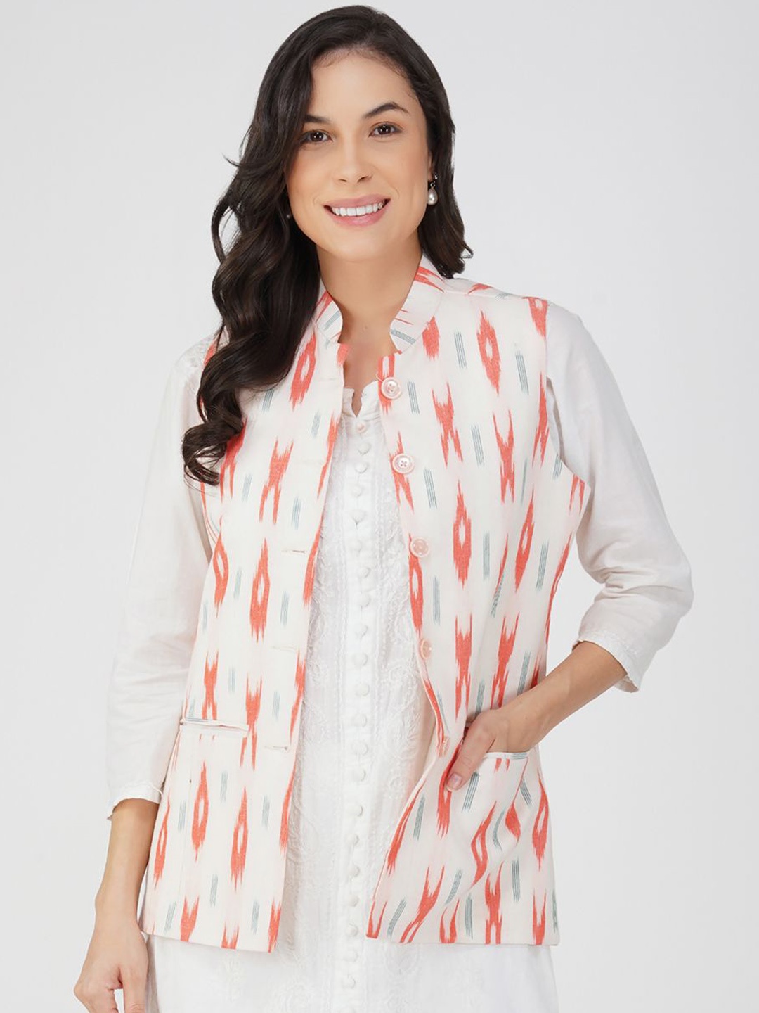 

Vastraa Fusion Ikat Printed Nehru Jacket, White
