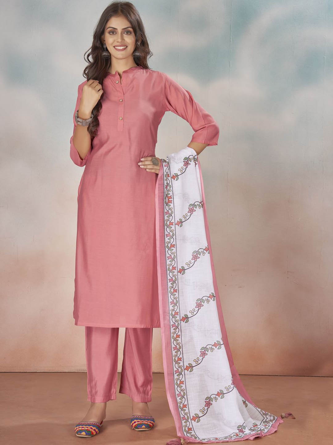 

MINGORA Women Regular Kurta with Trousers & With Dupatta, Pink