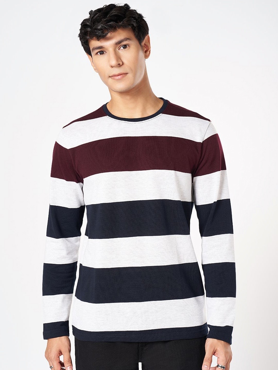 

SF JEANS by Pantaloons Men Striped Round Neck Cotton T-shirt, Grey