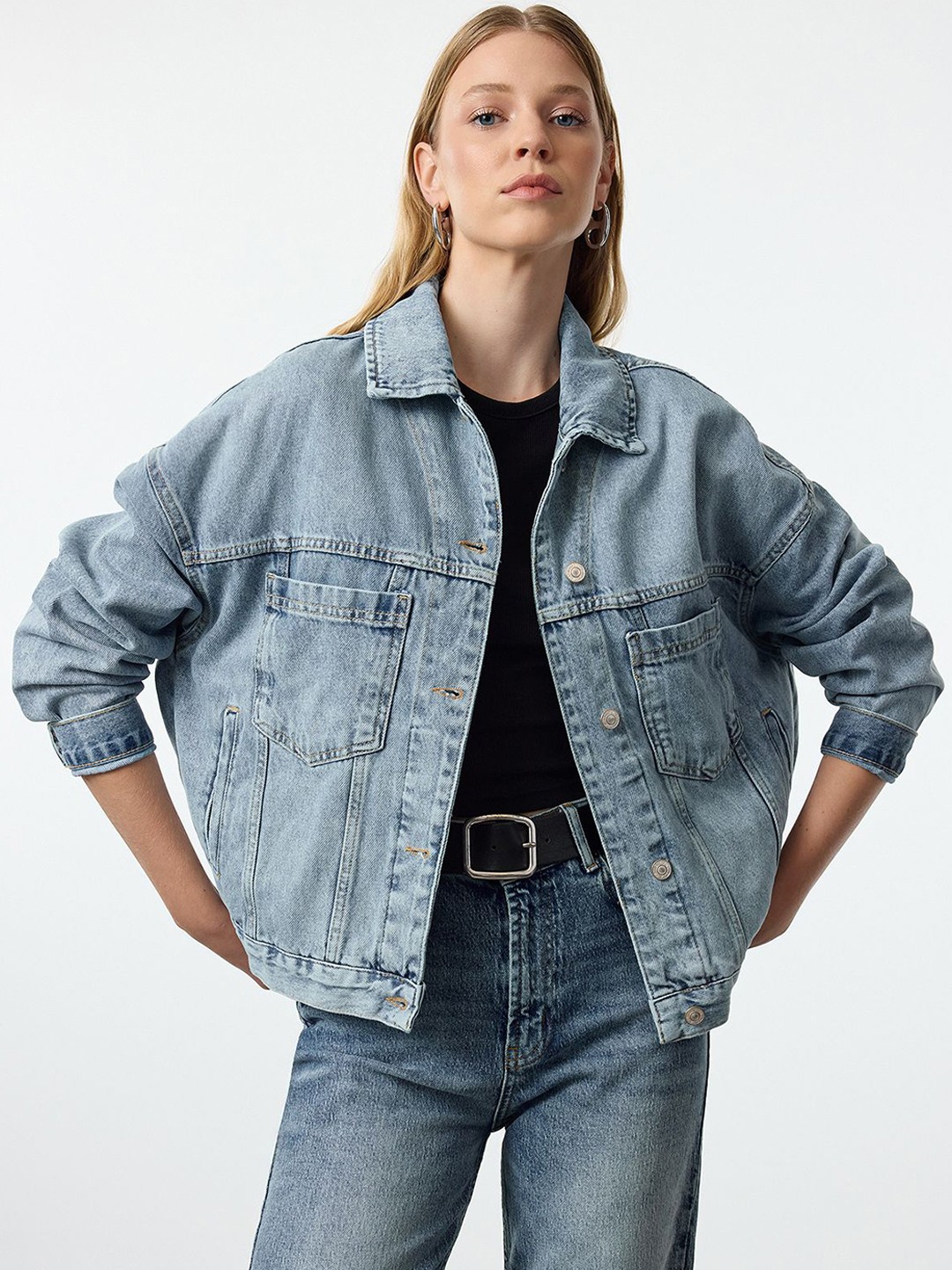 

Trendyol Women Washed Crop Denim Jacket with Patchwork, Na