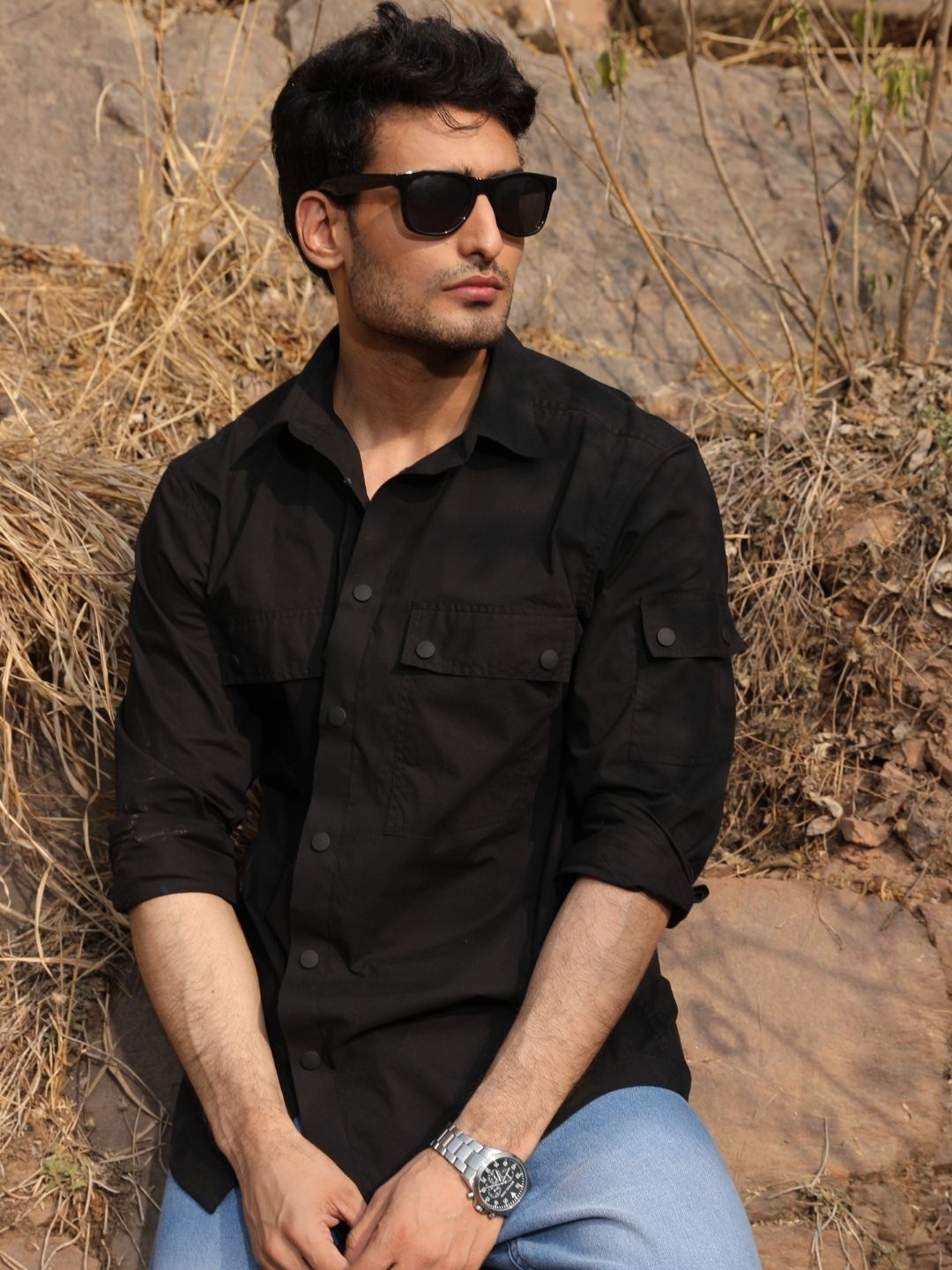 

PERCH Men Relaxed Spread Collar Solid Cotton Boxy Casual Shirt, Black