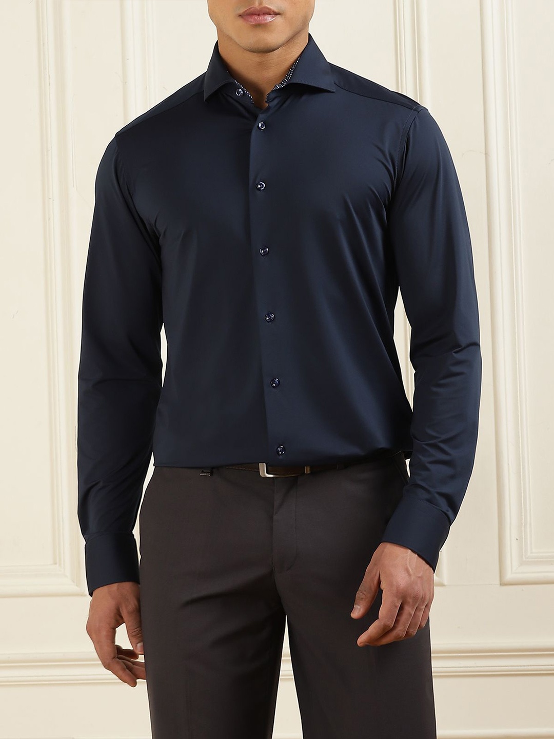 

Eton Men Slim Fit Opaque Formal Shirt, Navy blue