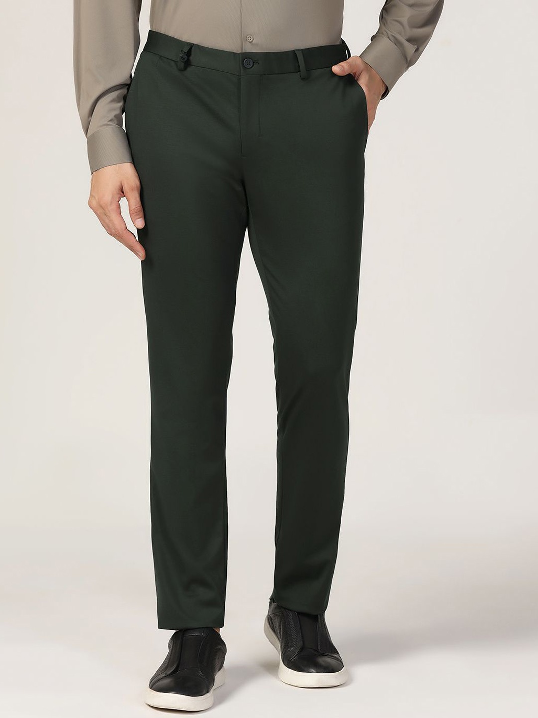 

Blackberrys Men Urban Slim Slim Fit Trousers, Green