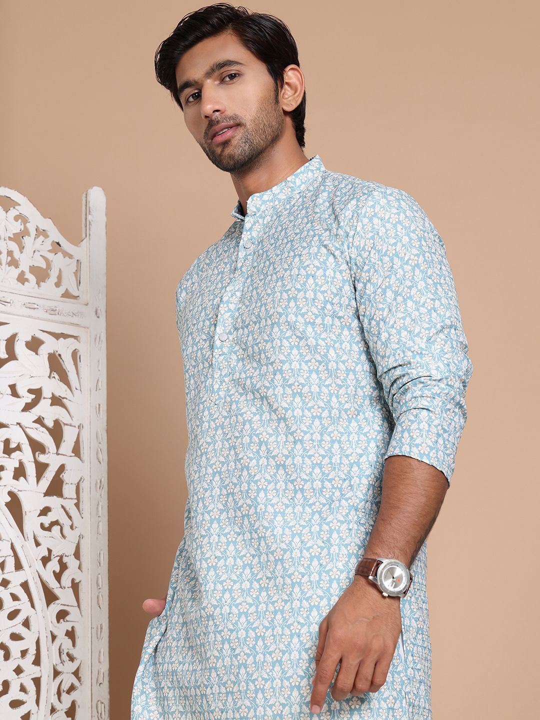 

Anouk Men Floral Printed Regular Sequinned Kurta with Pyjamas, Turquoise blue