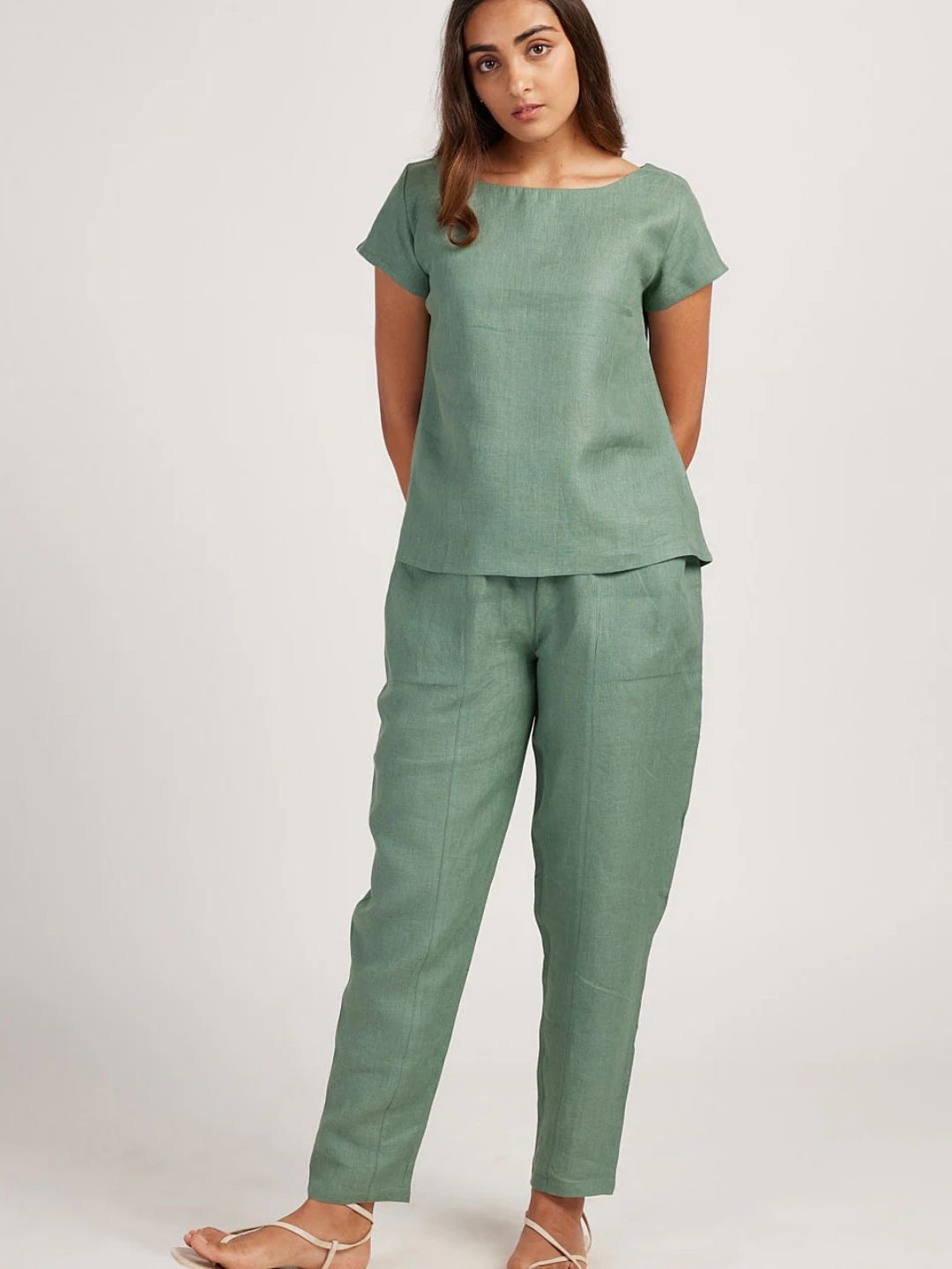 

Creatures of Habit Women Linen Co-Ord Set with Boat Neck Top and Easy Pants, Green