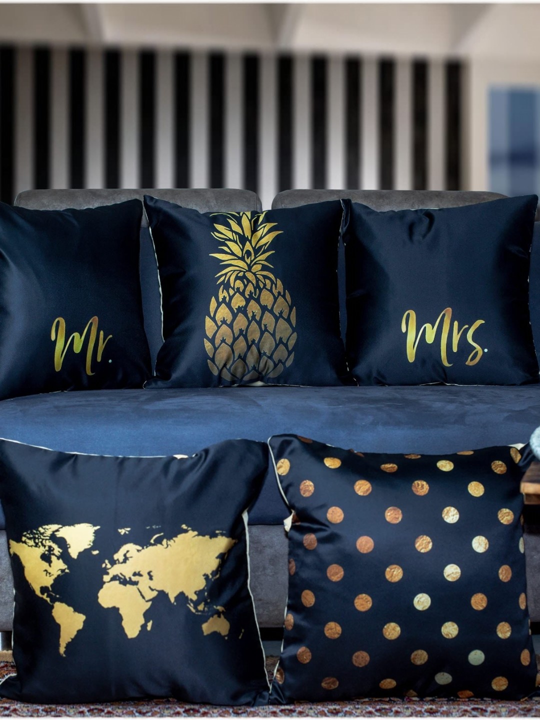 

Vendola Gold-Toned & Navy Blue 5 Pieces Ethnic Motifs Satin Square Cushion Covers