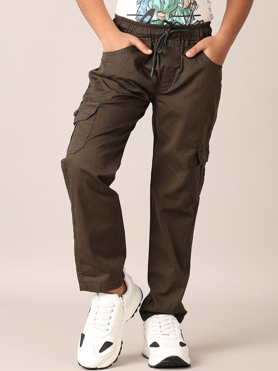 

V-Mart Boys Mid-Rise Cargos, Olive