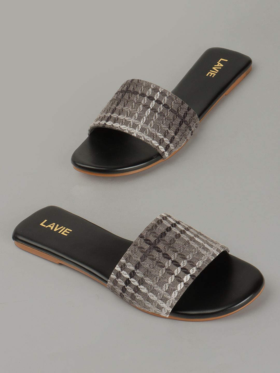 

Lavie Women Woven Design Open Toe Flats, Black