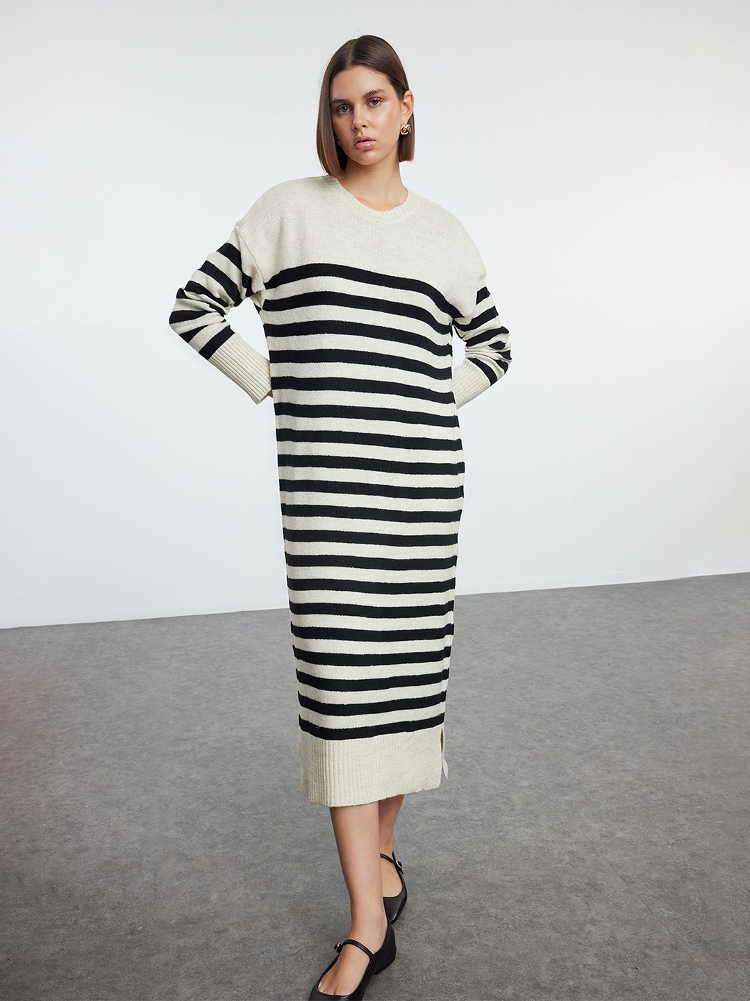 

Trendyol Striped T-shirt Midi Dress, Na