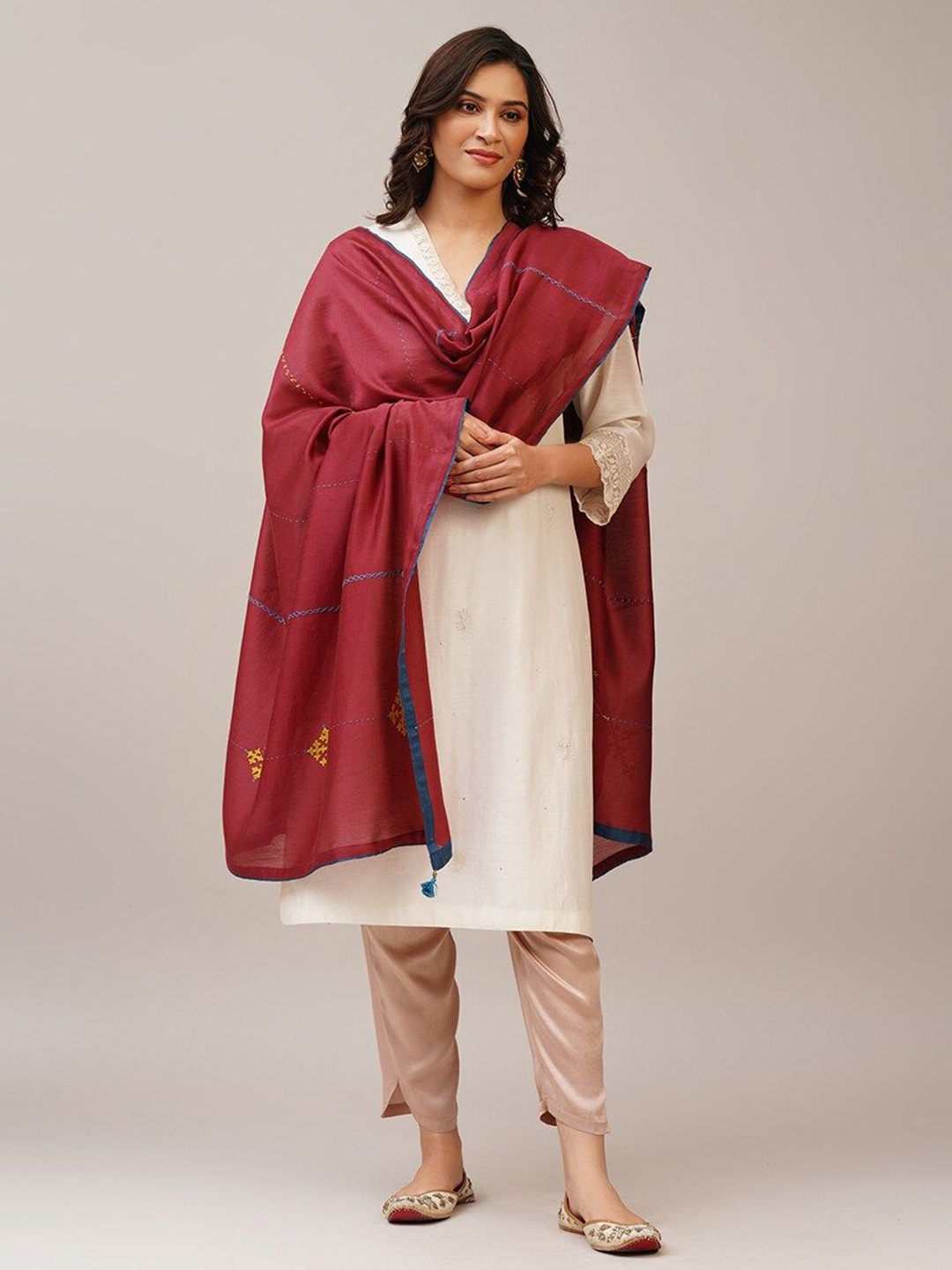 

JAYPORE Embroidered Cotton Silk Dupatta, Pink