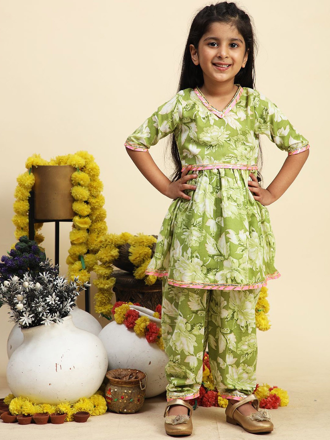 

Cutiekins Girls Floral Printed Regular Kurta with Dhoti Pants, Green