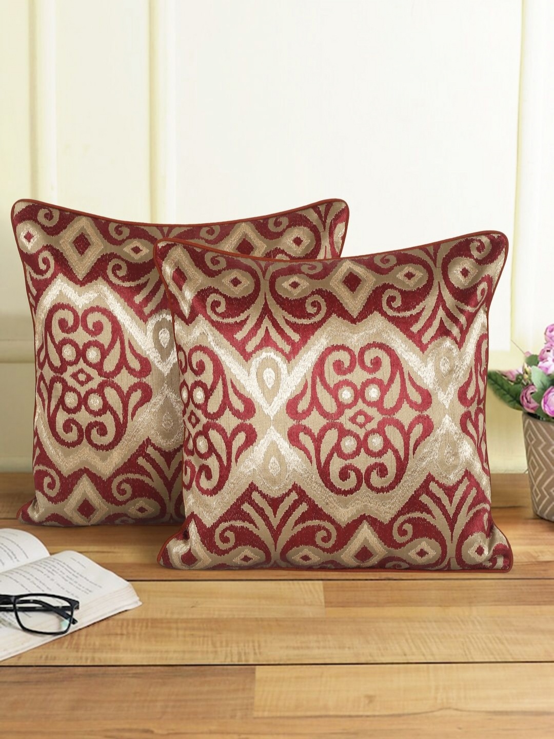 

eyda Maroon & Beige 2 Ethnic Motifs Printed Square Cushion Covers