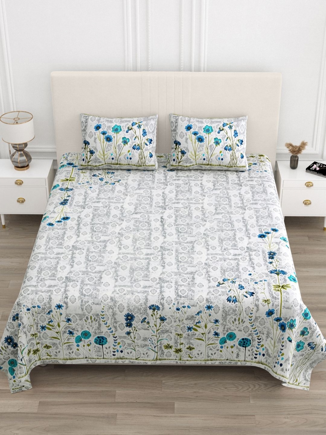 

DOLLIFI Blue & White Floral Printed Cotton 300 TC King Bedsheet with 2 Pillow Covers