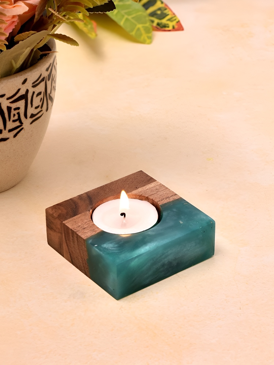 

Indianshelf Turquoise Blue & Brown Wood Candle Holder