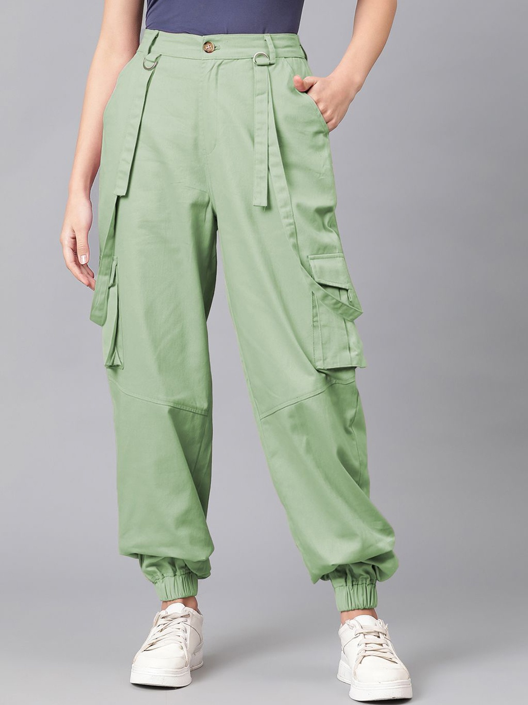

Kotty Women Relaxed High-Rise Easy Wash Cargos Trousers, Green