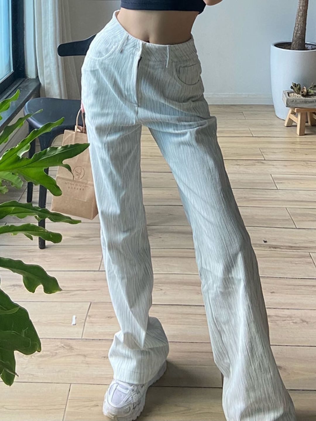 

KPOP Women Original Regular Trousers, White