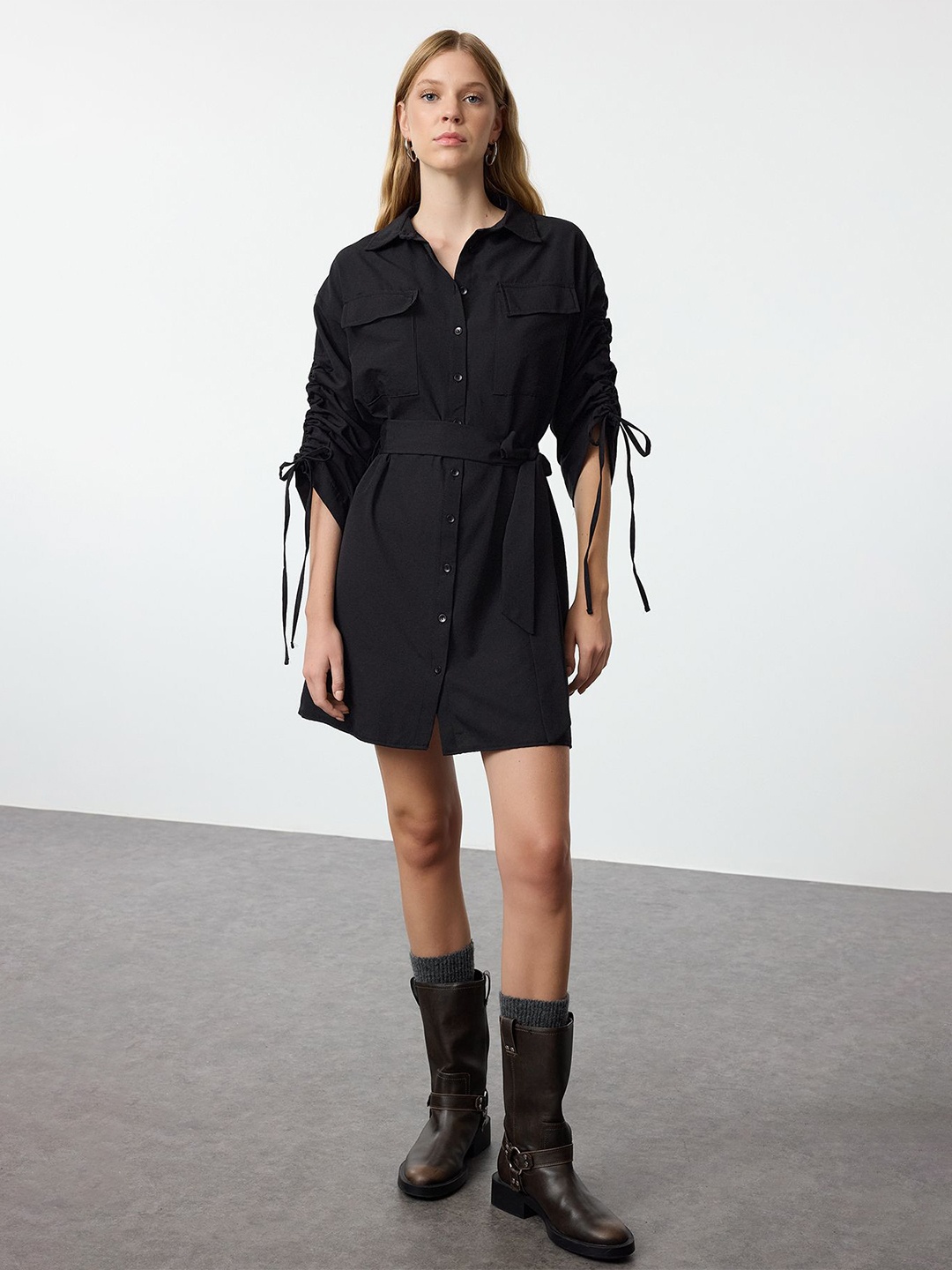 

Trendyol Shirt Dress, Na