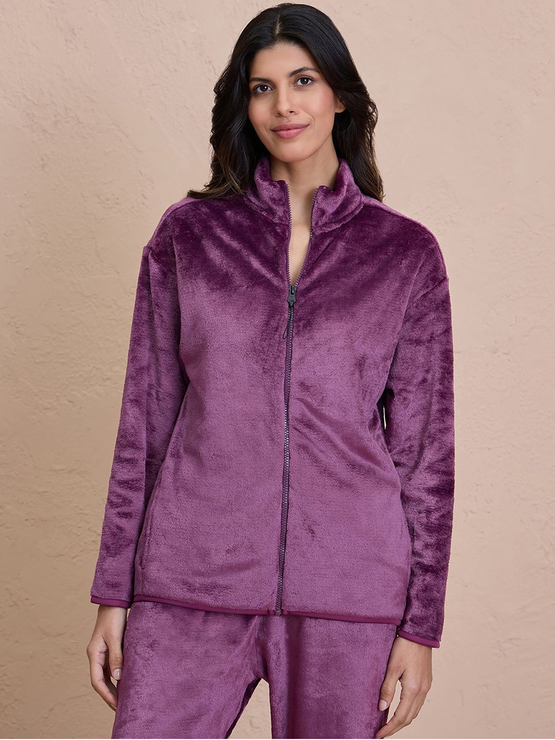 

Nykd Women Jacket, Burgundy