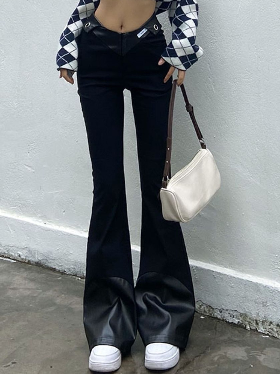 

KPOP Women Solid Regular Fit Polyester Regular Trousers, Black