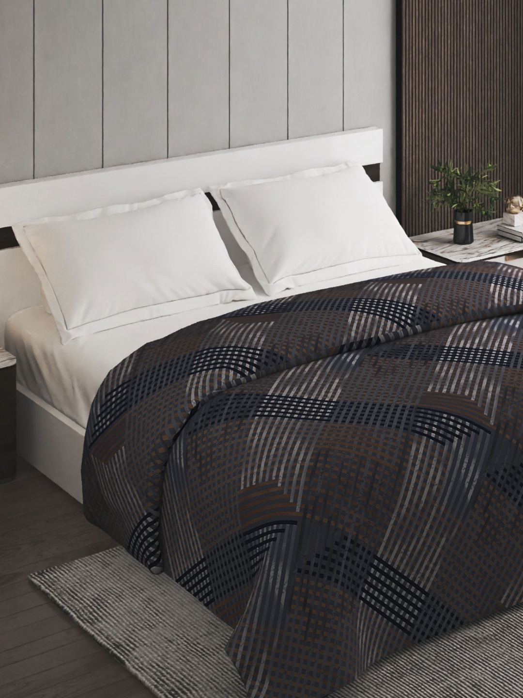 

Home Centre Corsica Juniper Brown Geometric 150 GSM Double Bed Comforter