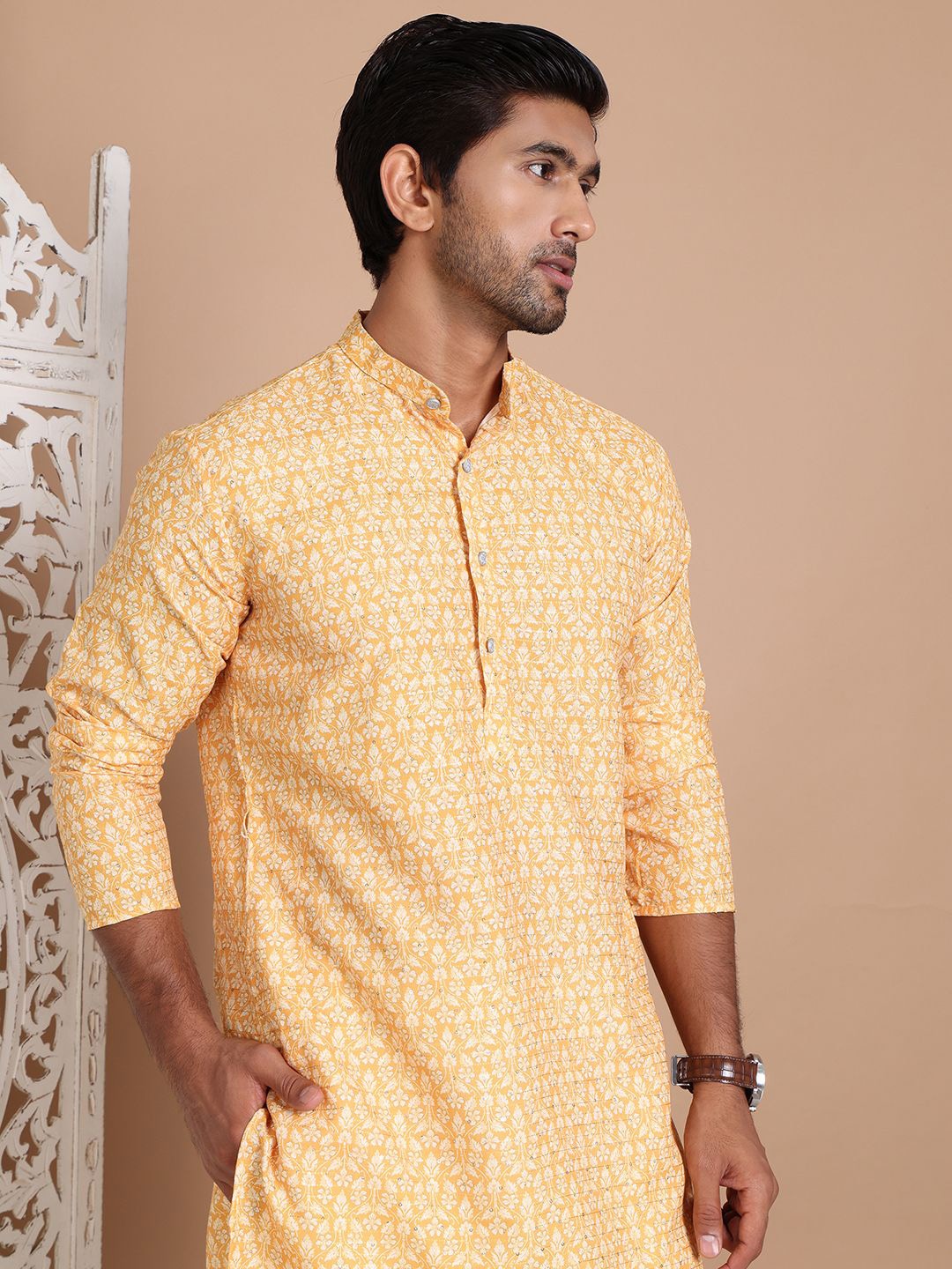 

Anouk Men Floral Printed Regular Sequinned Kurta with Pyjamas, Yellow