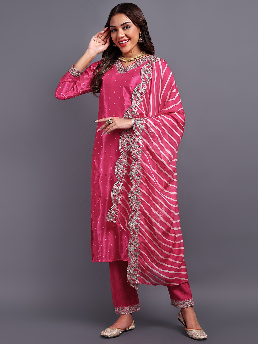 

DISHWA FASHION Bandhani Printed Straight Sequinned Kurta with Trousers & Dupatta, Pink