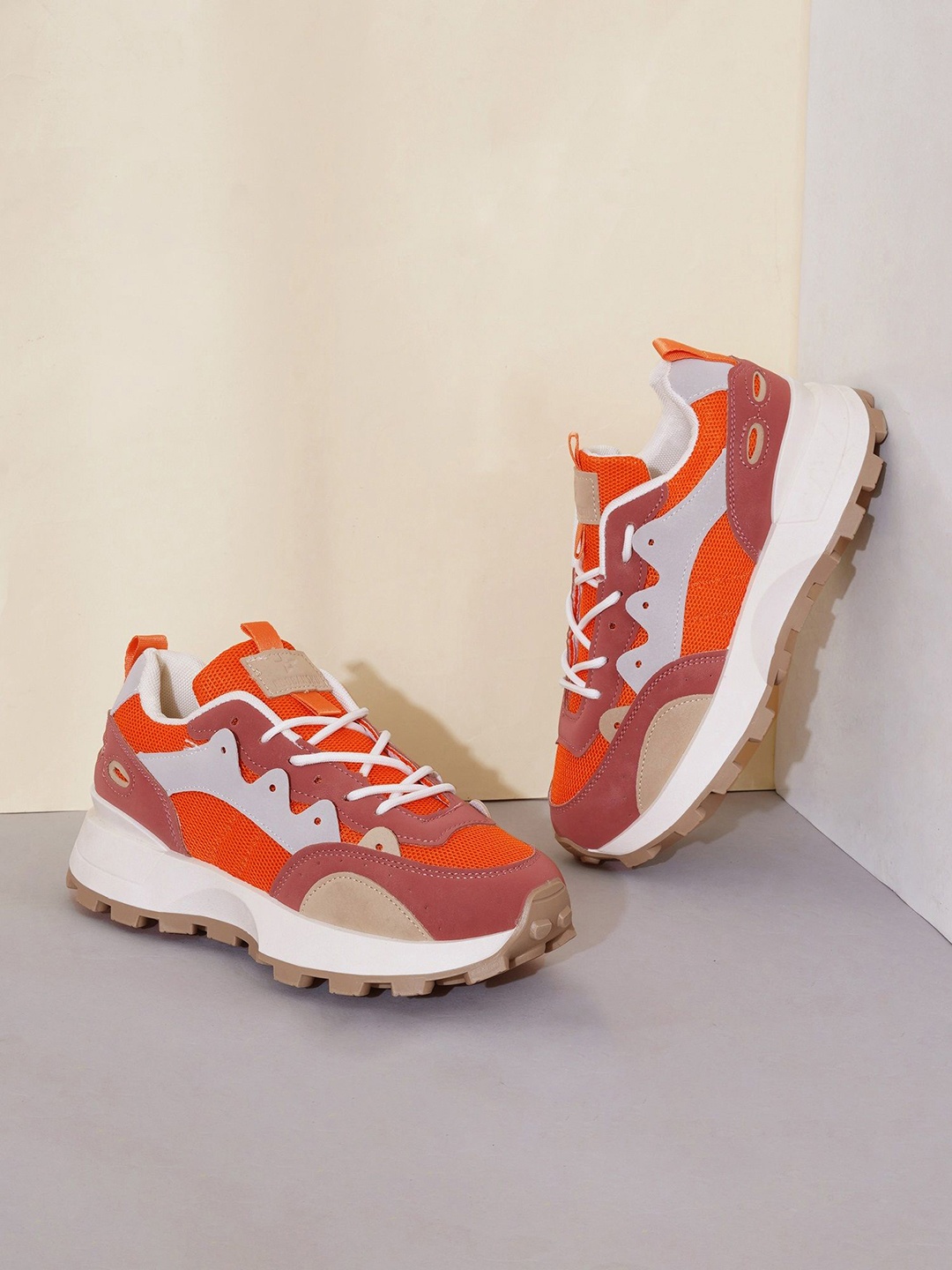 

THE WHITE POLE Women Sneakers, Orange