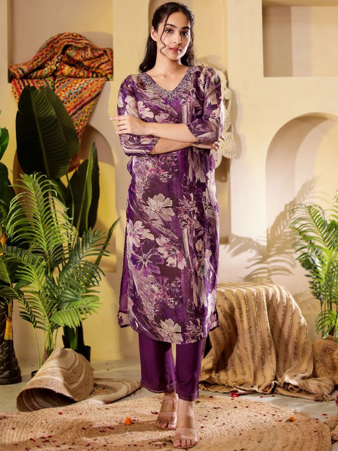 

Chandbaali Floral Embroidered Regular Straight Kurta with Palazzos & Dupatta, Purple