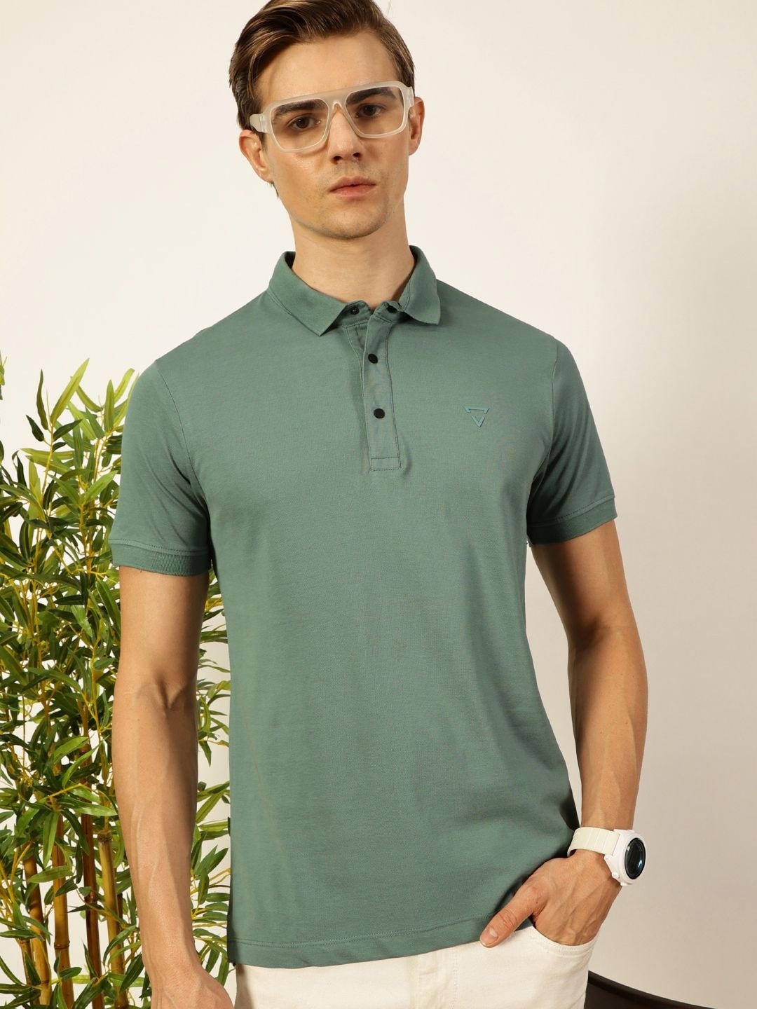 

Thomas Scott Men Solid Polo Collar Cotton T-shirt, Green