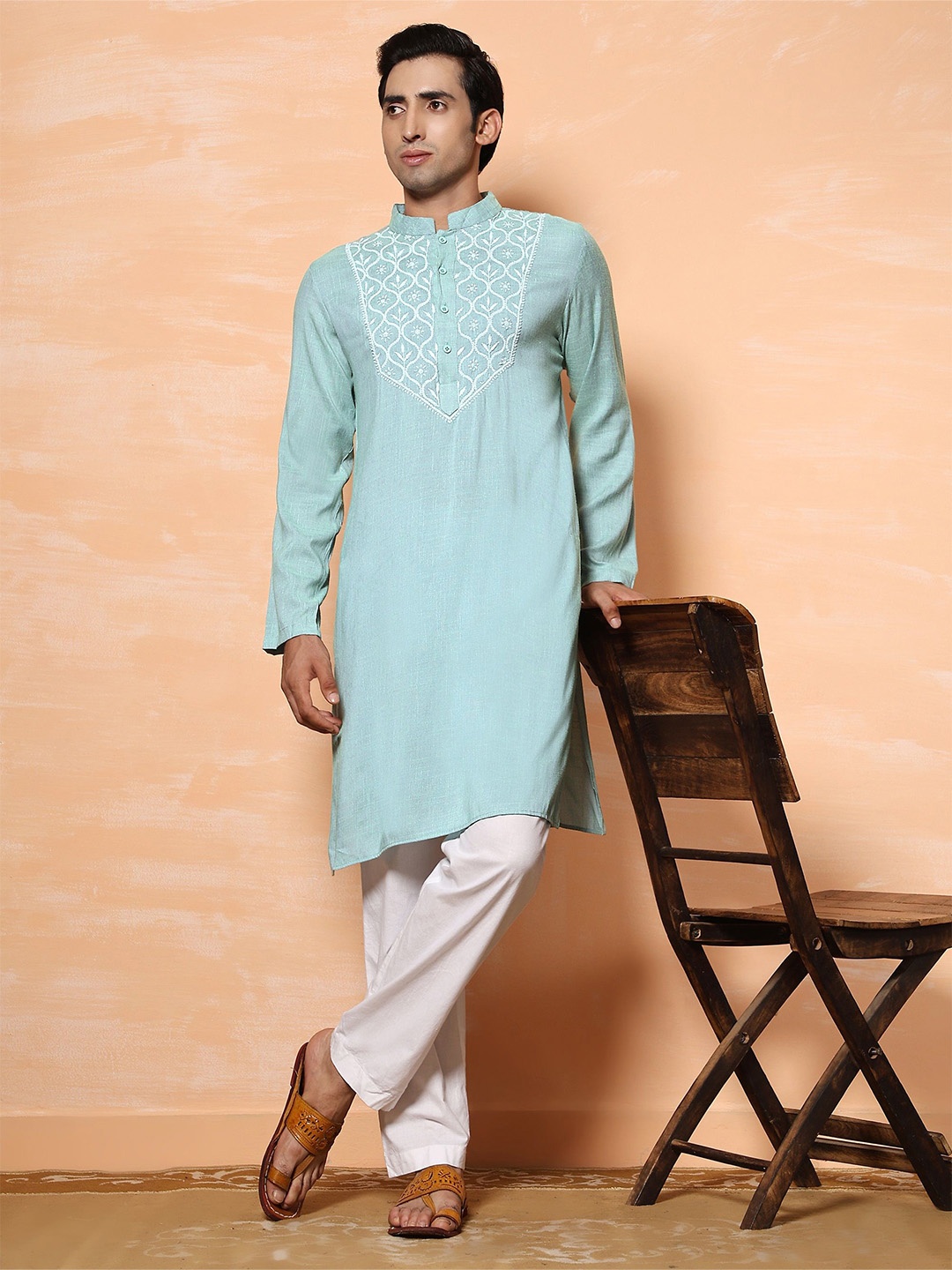 

HOUSE OF KARI Men Chikankari Kurta, Sea green