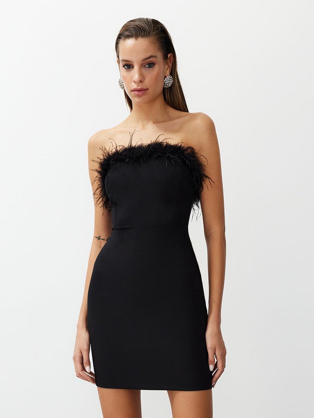 

Trendyol Off-Shoulder Bodycon Dress, Na