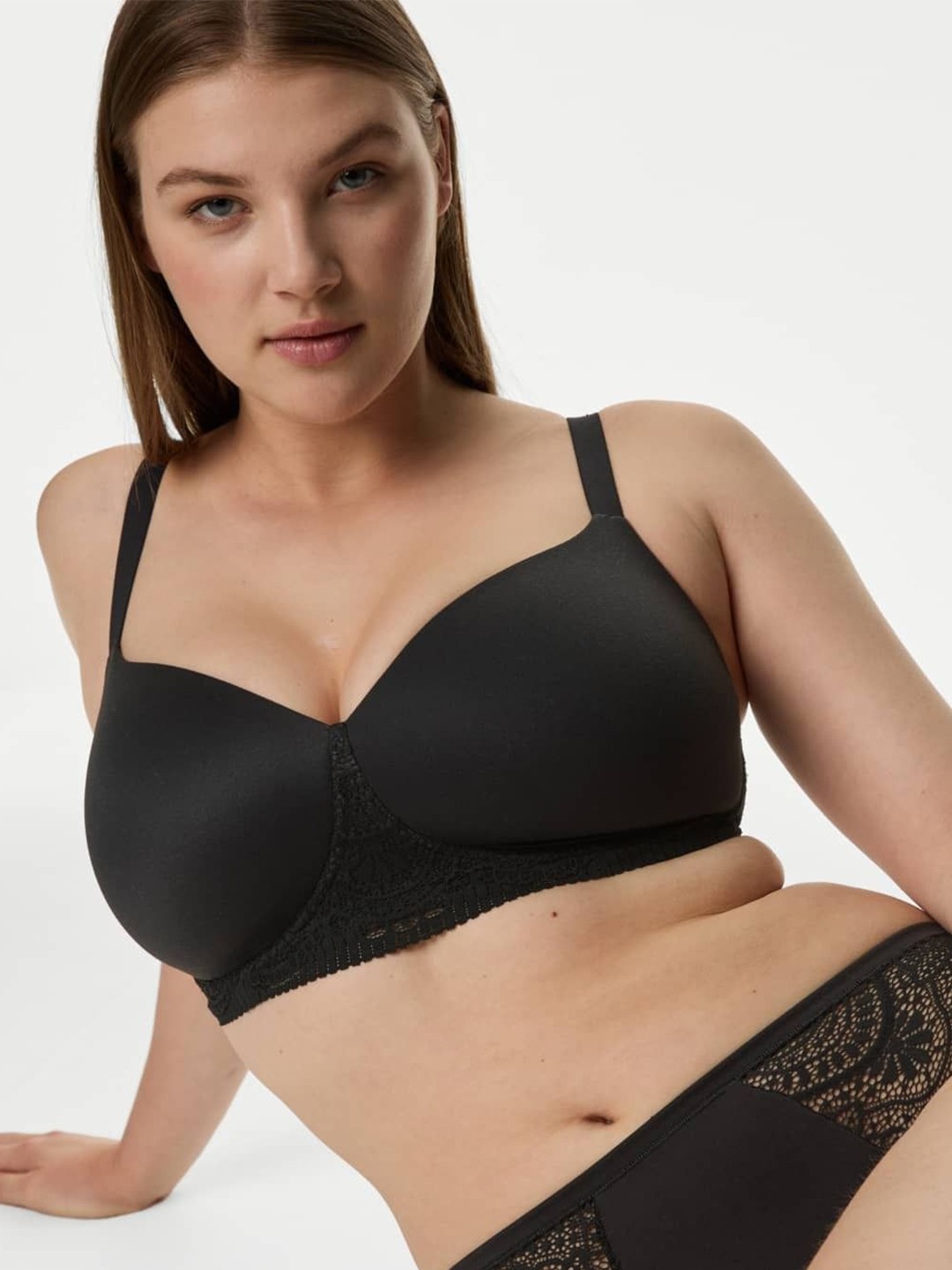

Marks & Spencer Floral Bra Full Coverage Lightly Padded, Black