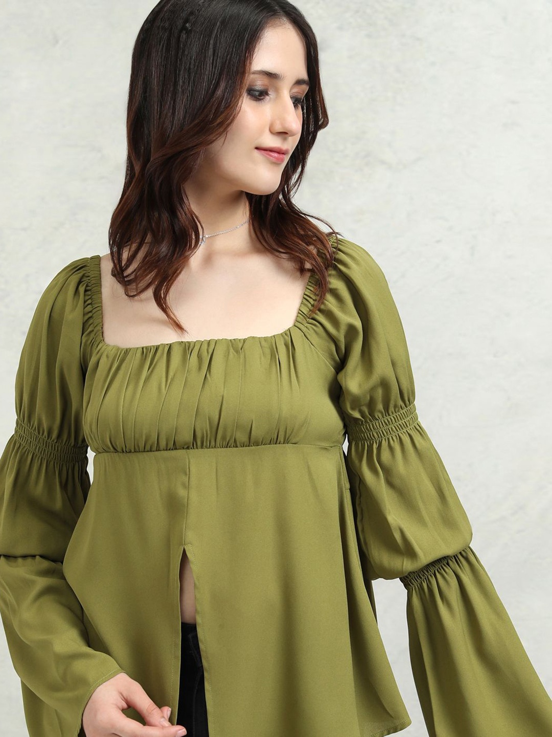 

Tokyo Talkies Women Solid Square Neck Top, Olive