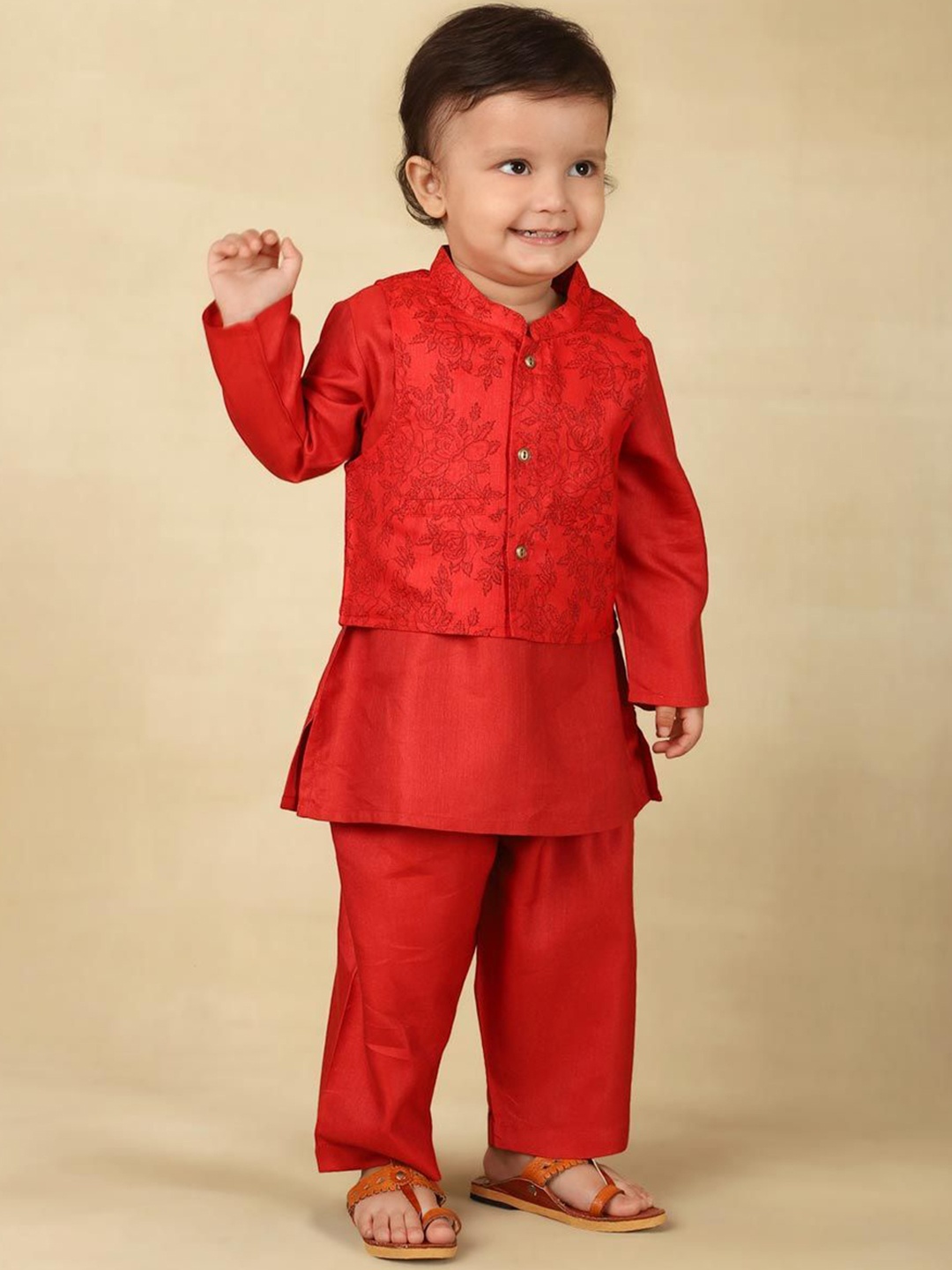 

Fabindia Boys Mandarin Collar Long Sleeves Straight Kurta with Pyjamas & Nehru jacket, Red