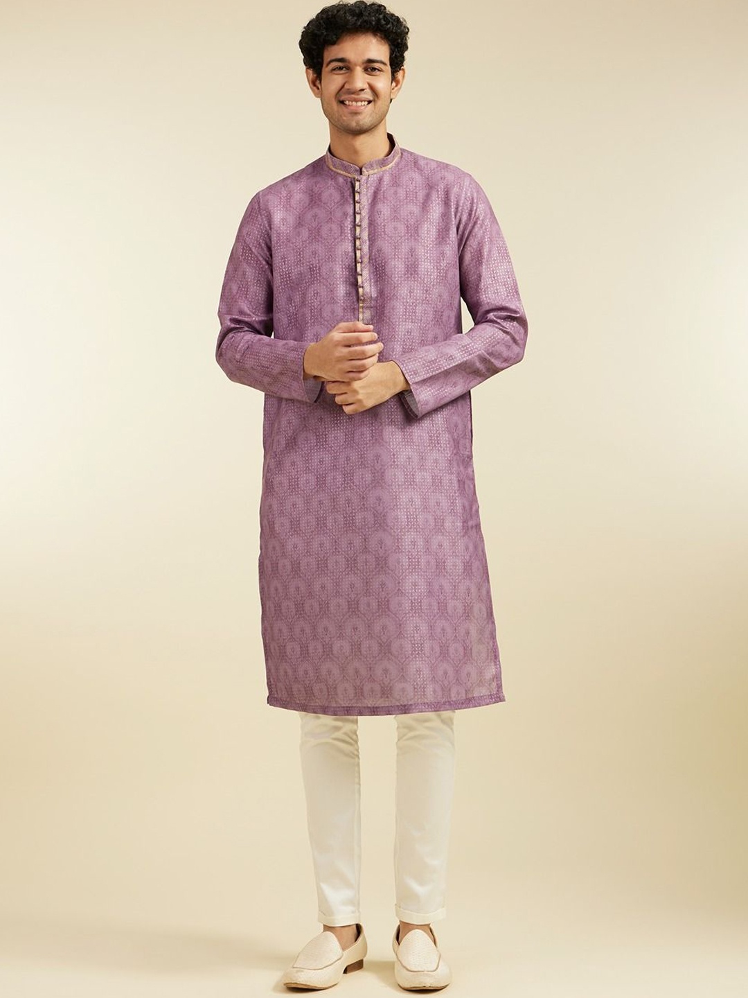 

Diwas by Manyavar Ethnic Motifs Printed Thread Work Mandarin Collar Straight Kurta, Purple