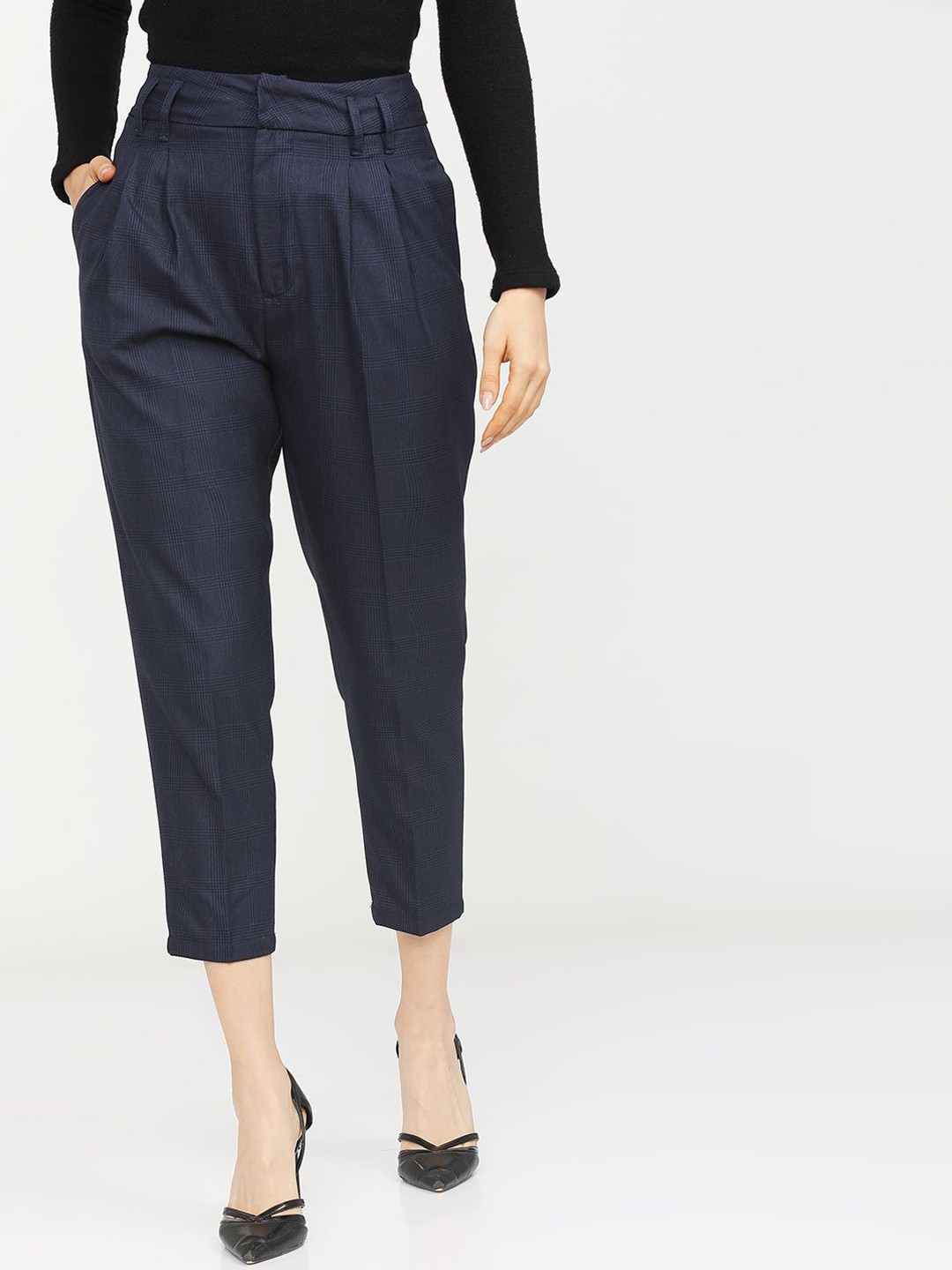 

Tokyo Talkies Women Trousers, Pink