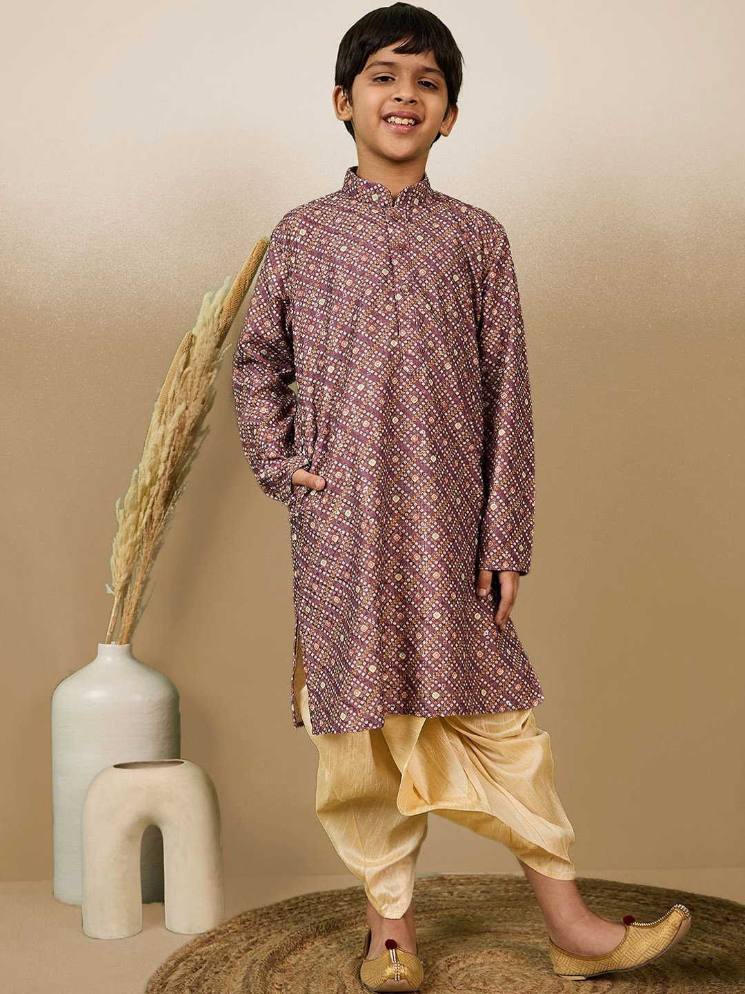 

Here&Now X Sanwara Boys Floral Printed Regular Sequinned Pure Cotton Kurta with Dhoti Pants, Orange