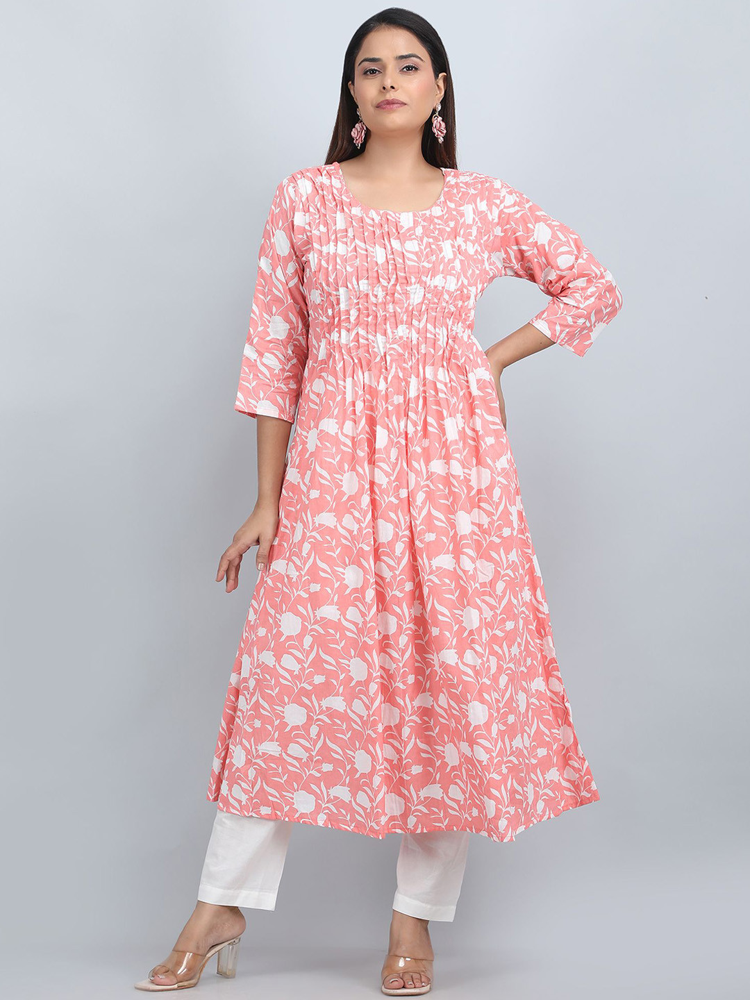 

SHIFORY Women Floral Printed Regular Pure Cotton Kurta with Trousers, Pink