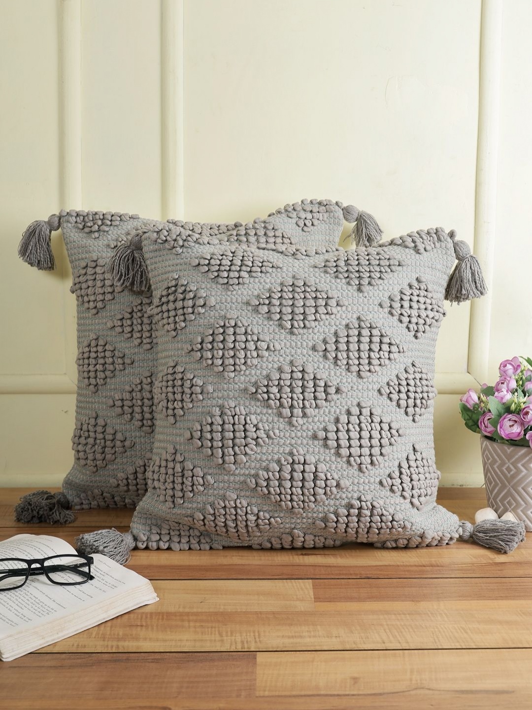 

eyda Grey 2 Pieces Textured Cotton Tasselled Square Cushion Covers