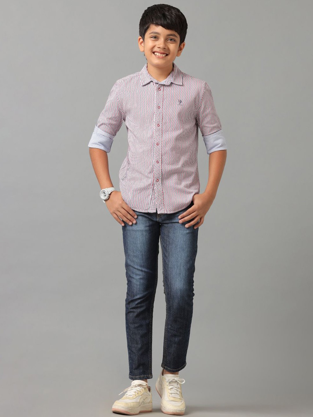 

UNDER FOURTEEN ONLY Boys Cutaway Collar Vertical Striped Cotton Casual Shirt, Red