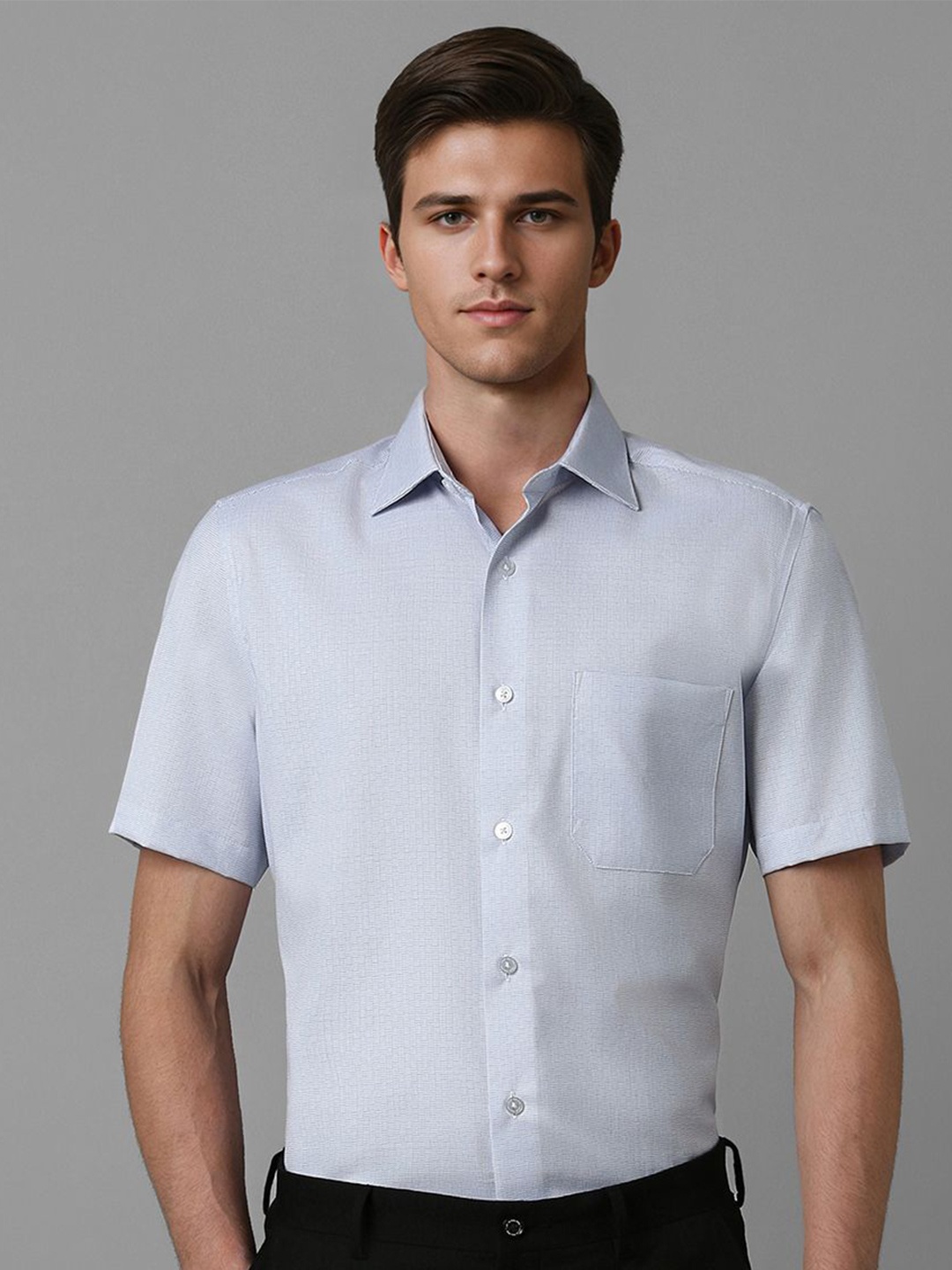 

Louis Philippe Men Classic Cutaway Collar Textured Cotton Formal Shirt, Blue