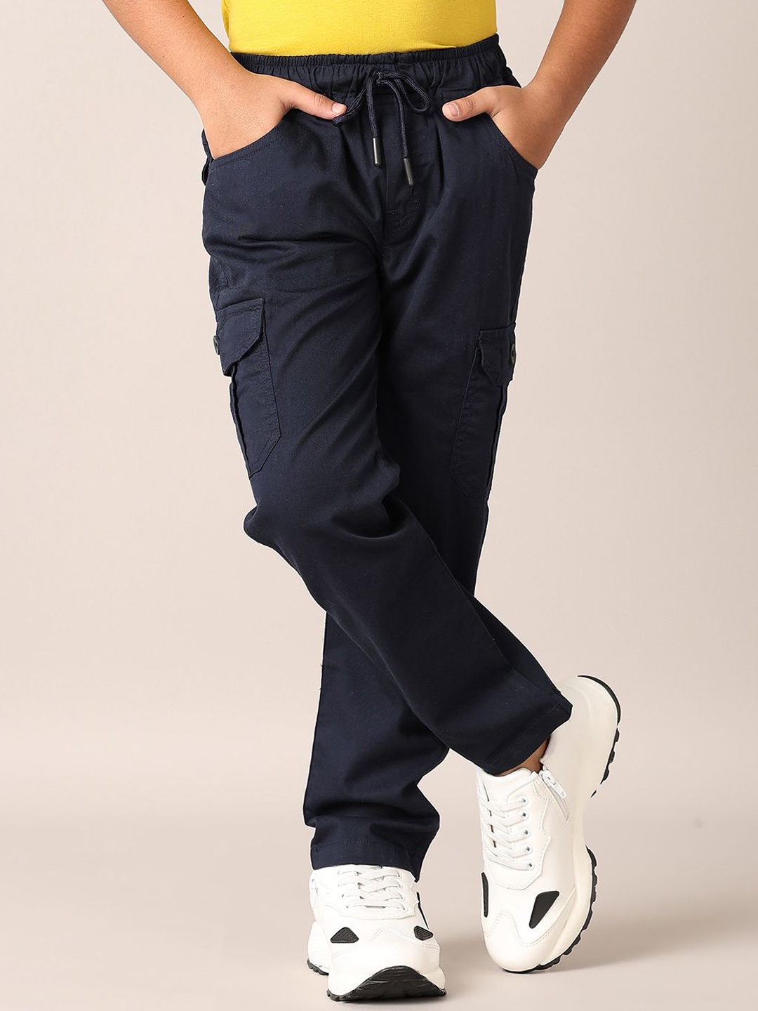 

V-Mart Boys Regular Fit Cargos, Navy blue