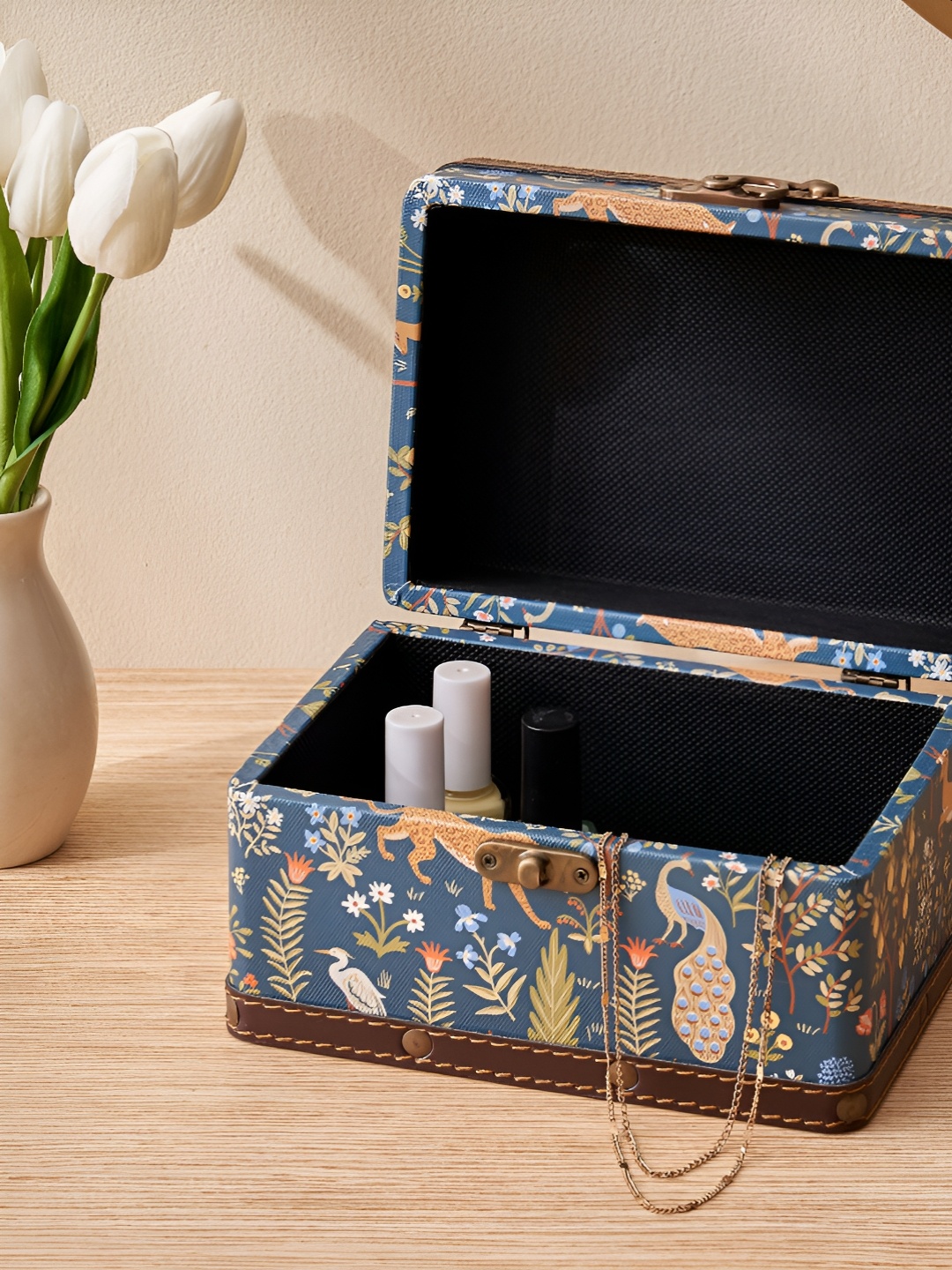 

Home Centre Teal Printed Wooden Jewellery Organiser