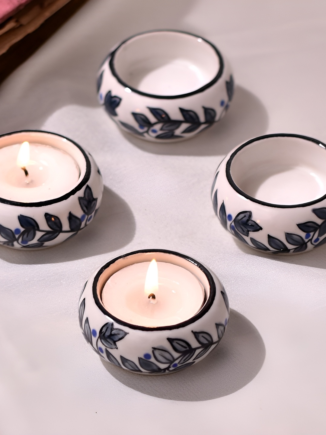 

Indianshelf Grey & White 4 Pieces Printed Ceramic Candle Holders