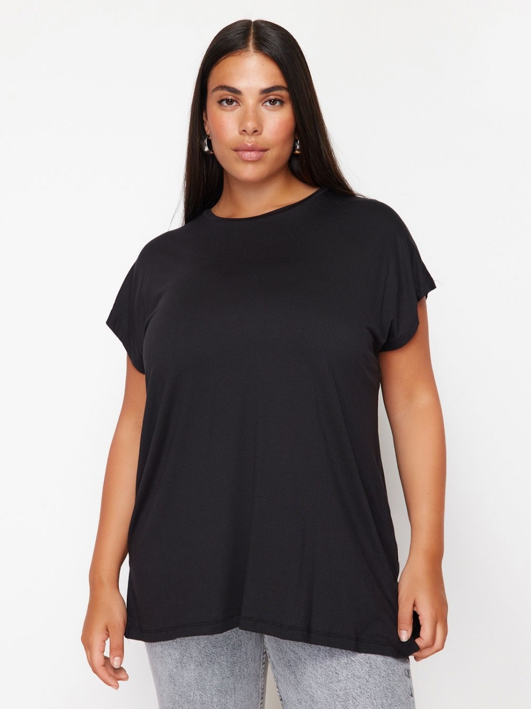 

Trendyol Women Extended Sleeves Pockets T-shirt, Na