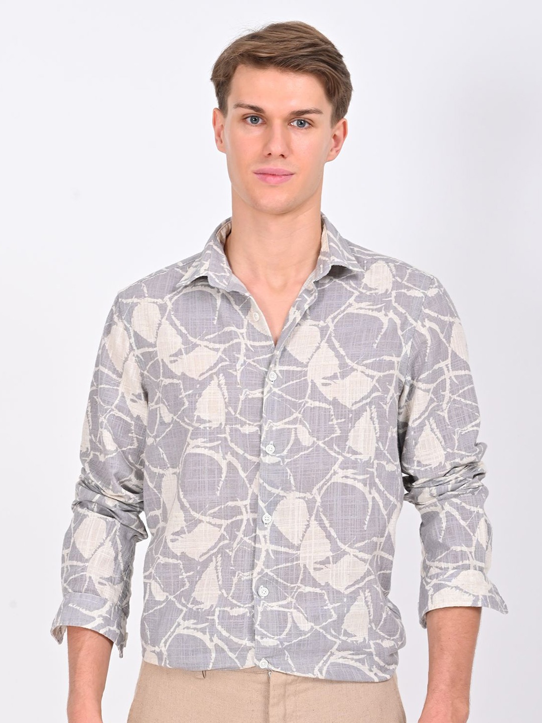 

POE Men Smart Slim Fit Opaque Printed Casual Shirt, Grey