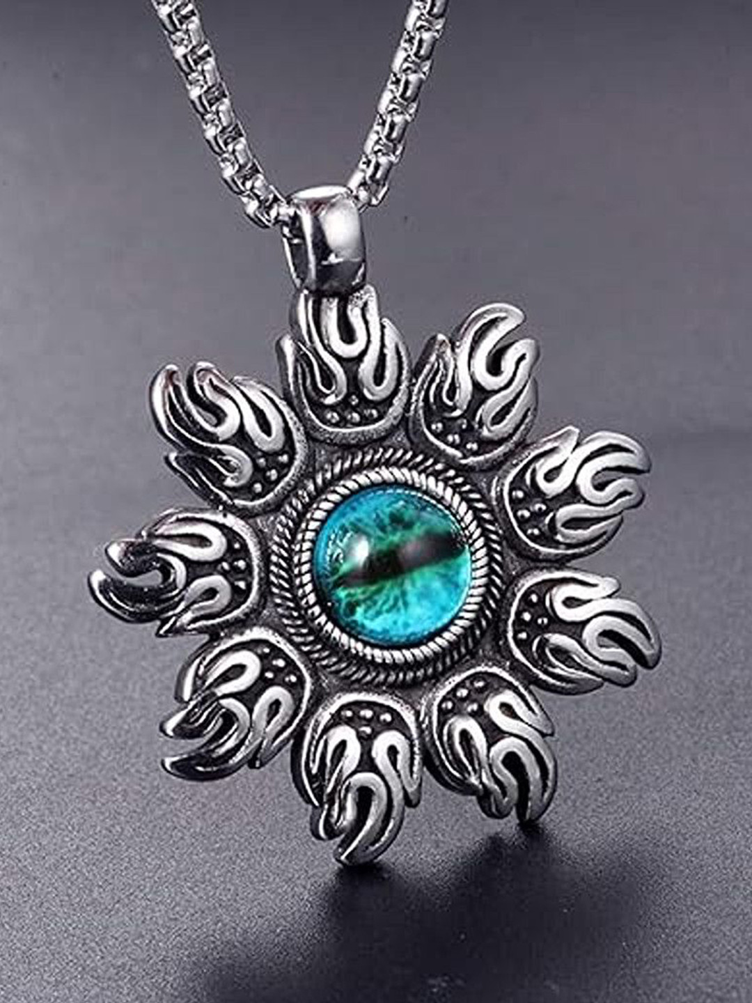 

Heer Collection Silver-Plated Contemporary Pendants with Chains