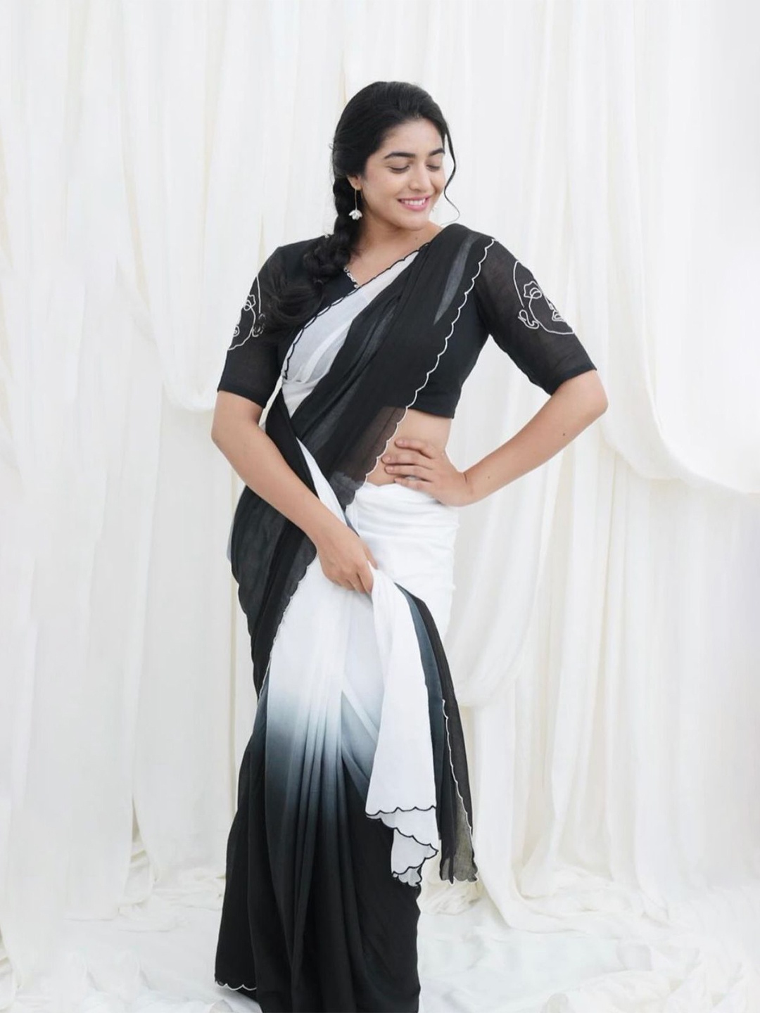 

STAVA CREATION Ombre Embroidered Saree, Black