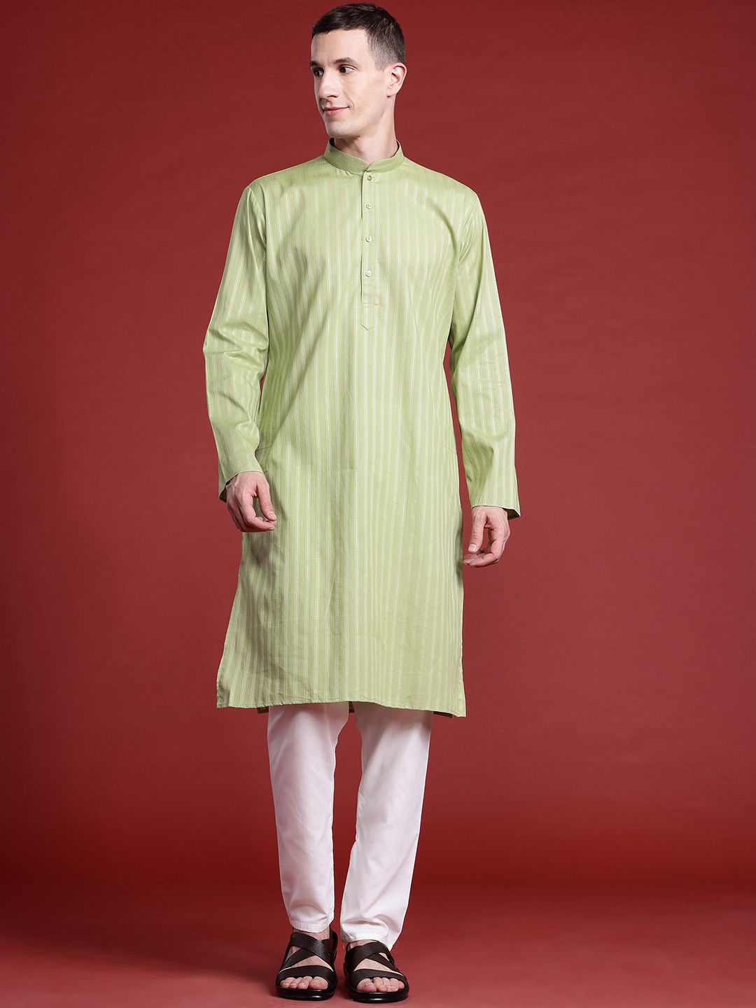 

MANQ Striped mandarin Collar Pure Cotton Straight Kurta, Green