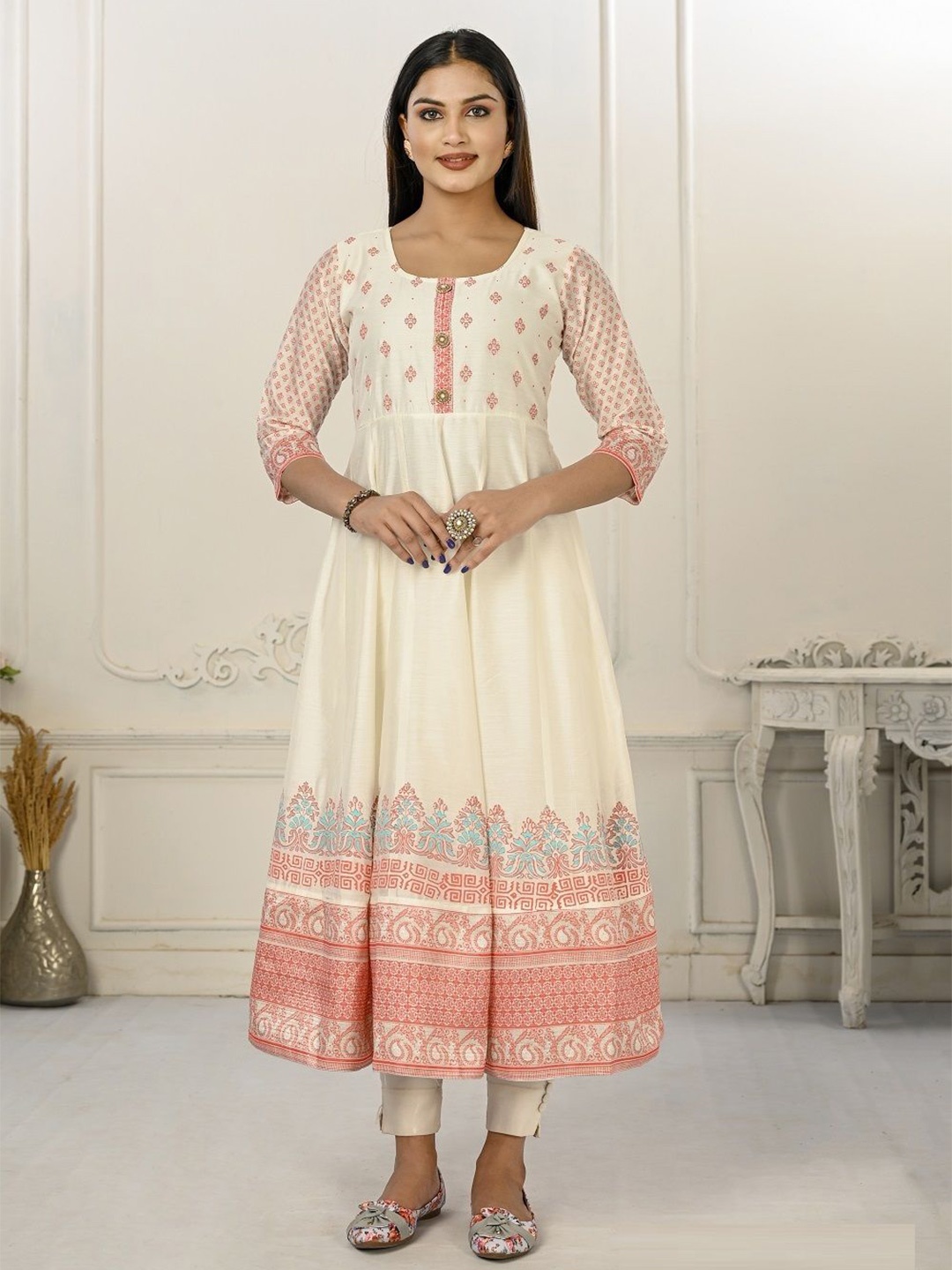 

JIVORA Women Floral Printed Flared Straight Kurta, Cream